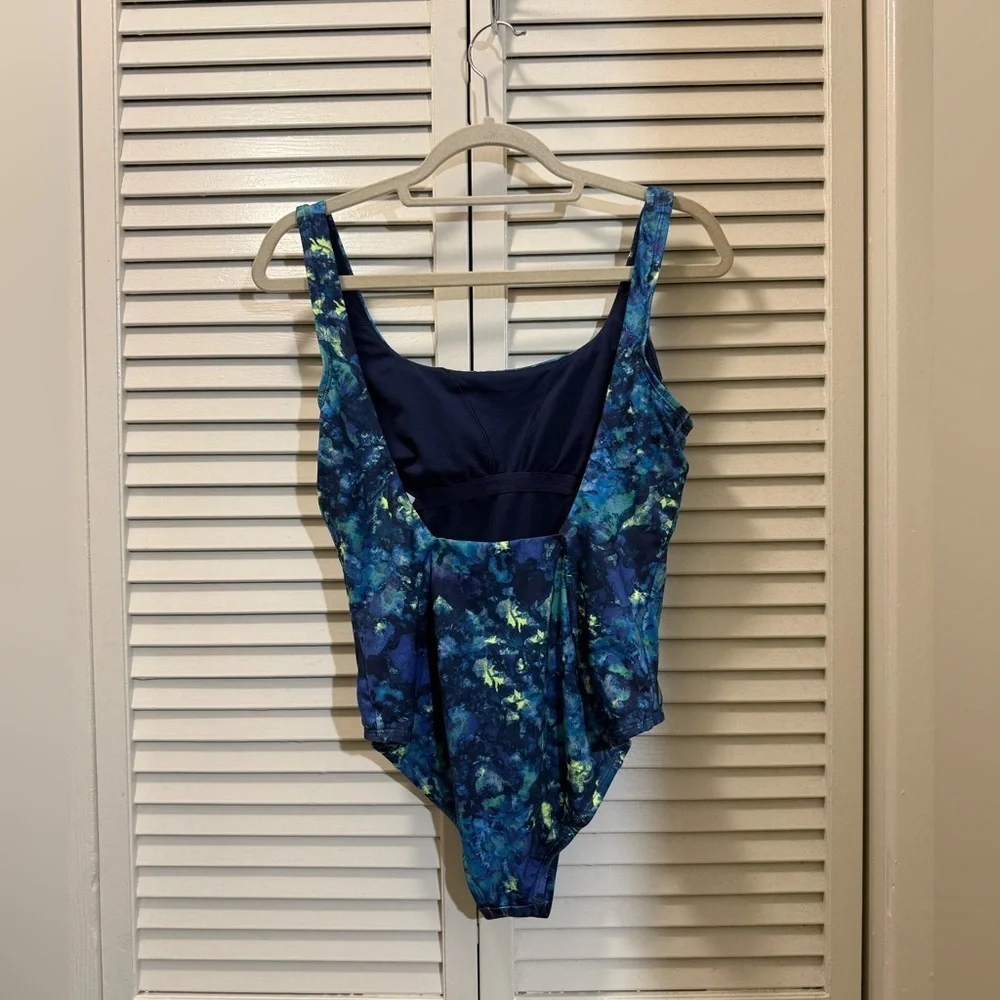 Nike Midnight Sky One Piece Swimsuit Athletic Sporty